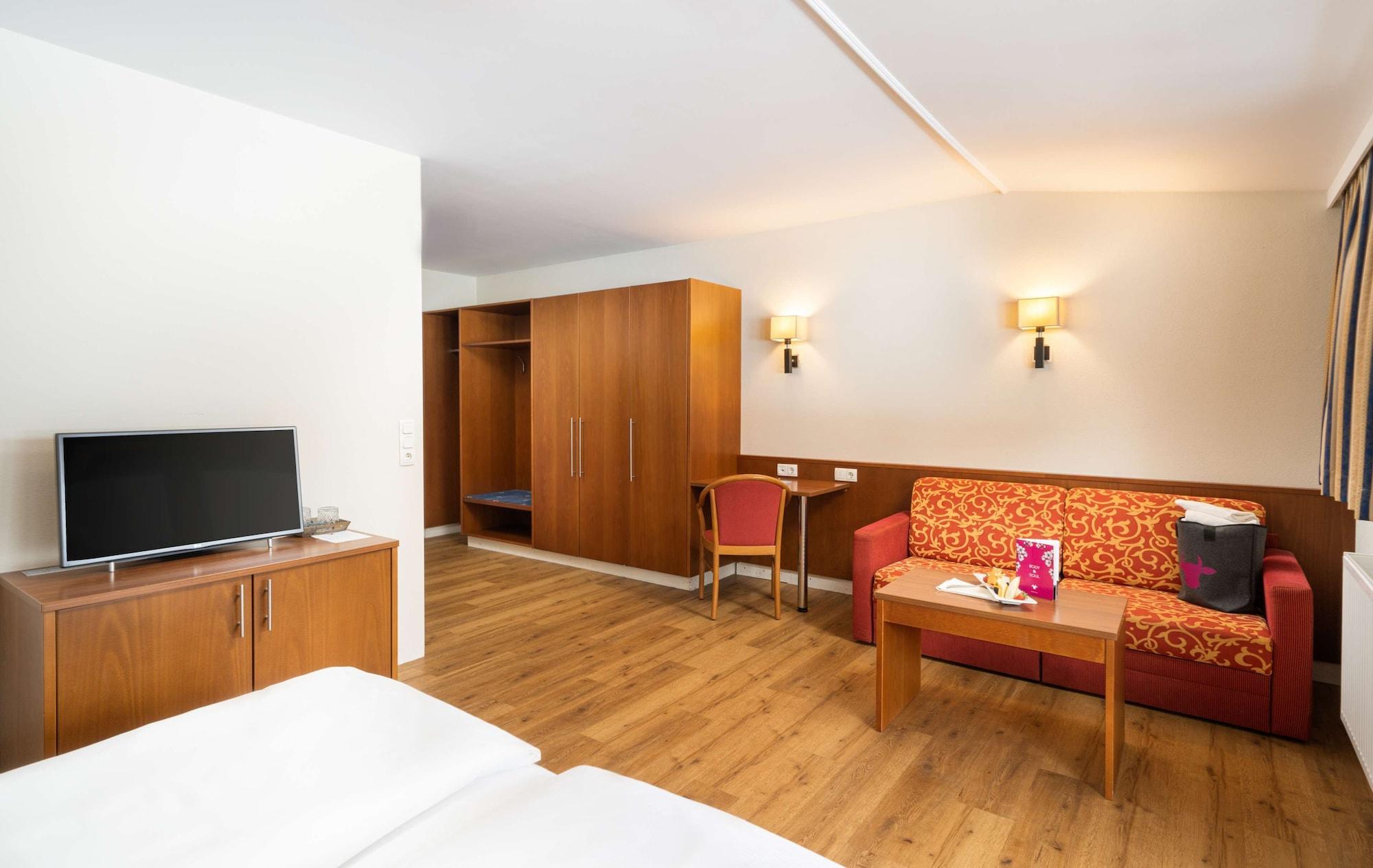 Elaya Hotel Steinplatte Ehemals Kuhotel By Rilano Waidring Exterior foto