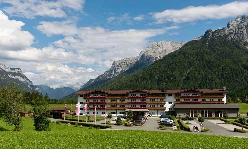 Elaya Hotel Steinplatte Ehemals Kuhotel By Rilano Waidring Exterior foto