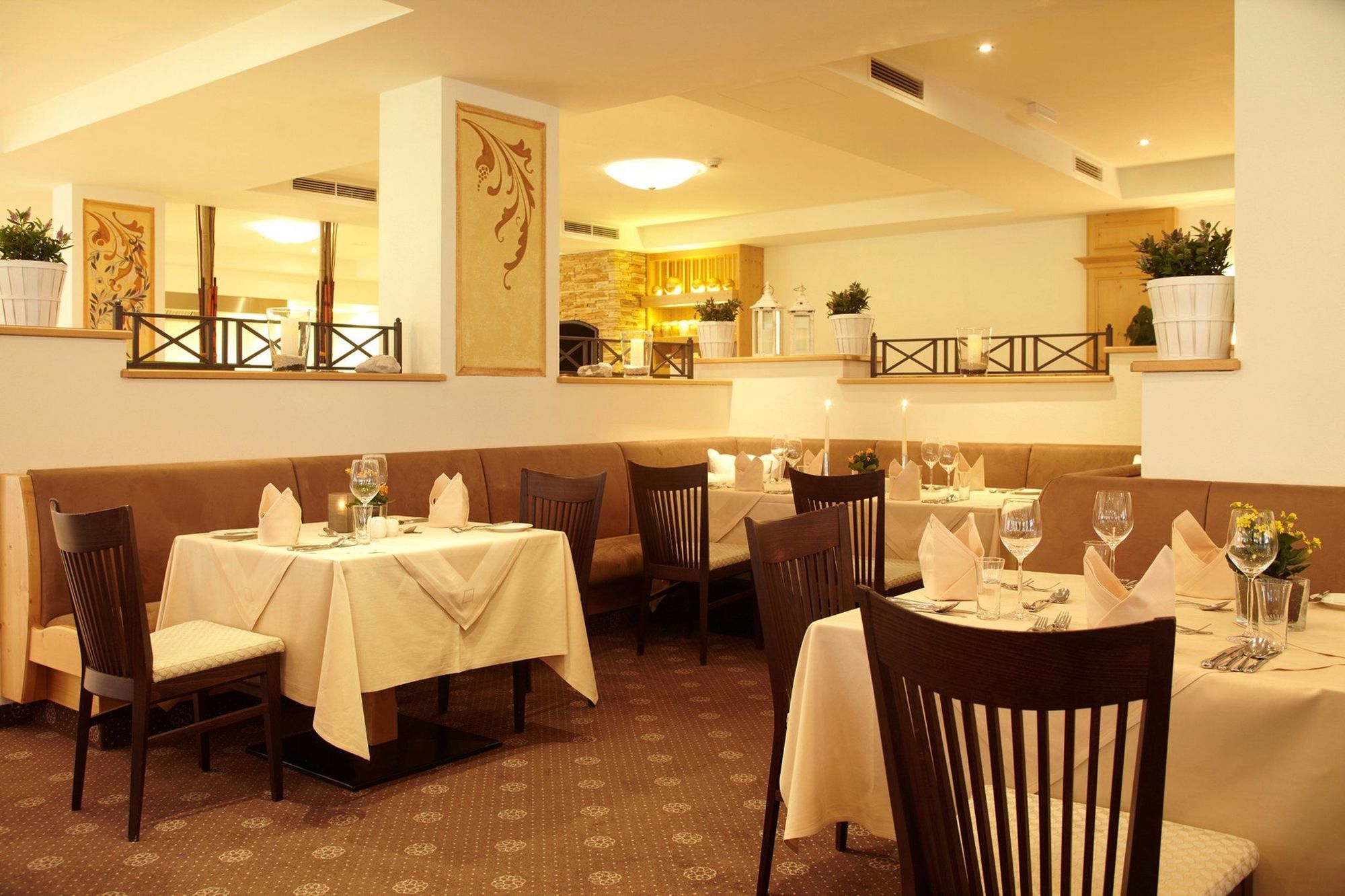Elaya Hotel Steinplatte Ehemals Kuhotel By Rilano Waidring Restaurante foto